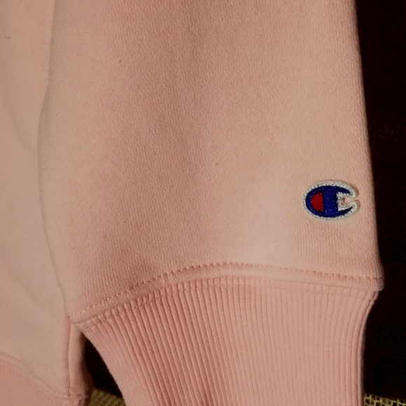 NWT, CHAMPION Girl's Classic Pink Pullover Sweatshirt, Large - Picture 6 of 9